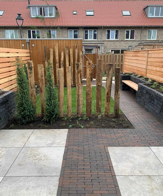 Robinia palen 8–10 cm x 180 cm gepunt